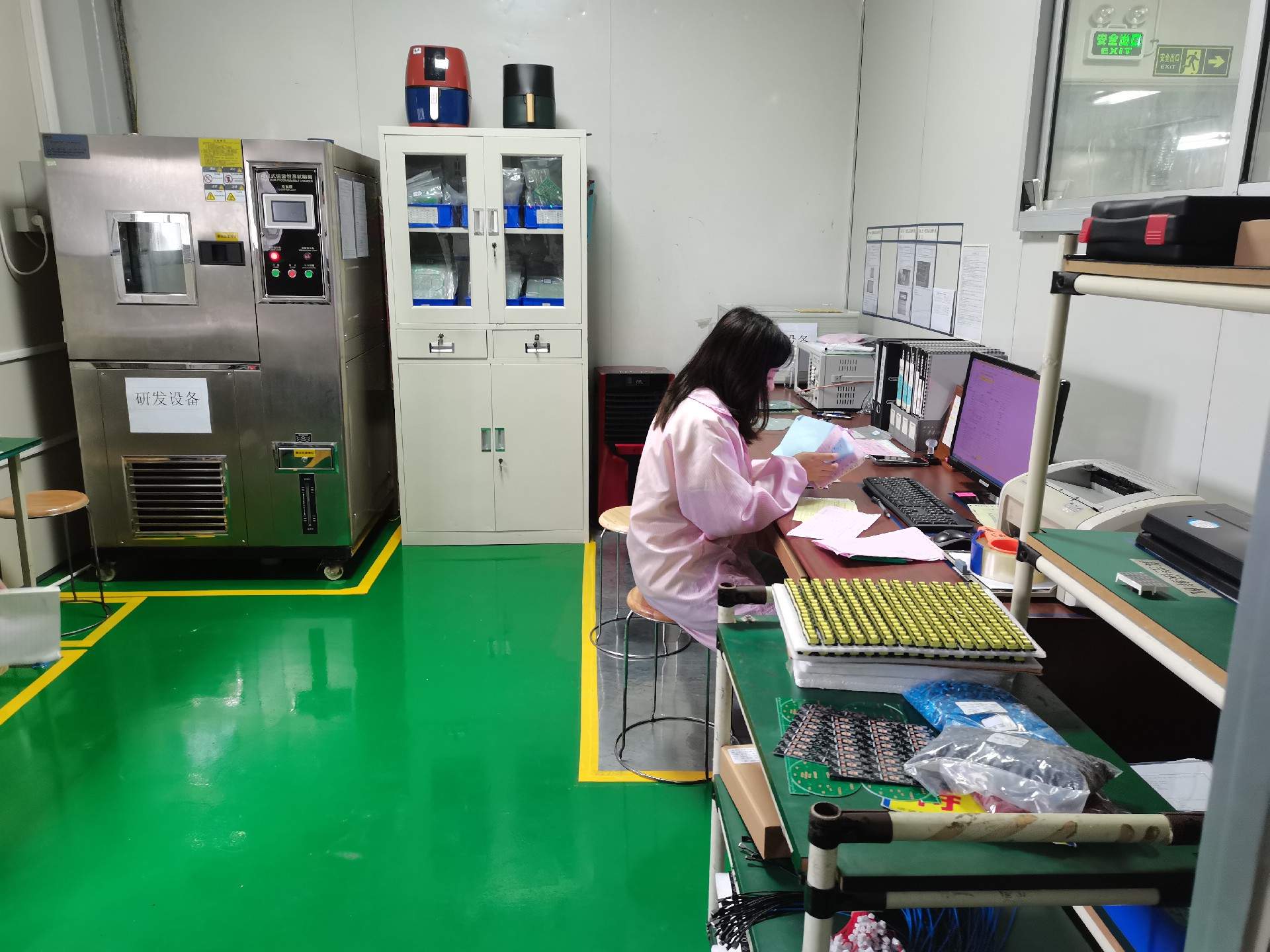 3f47785d-6be2-4887-83a5-59abe2614abb.jpg