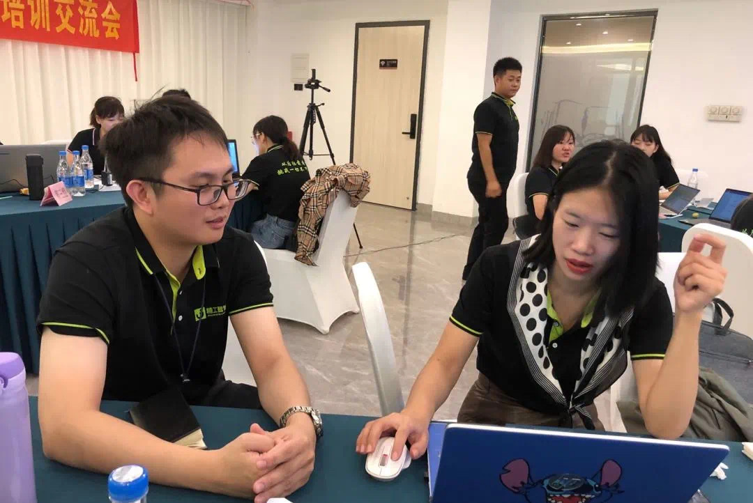 微信图片_2021101909343540.jpg
