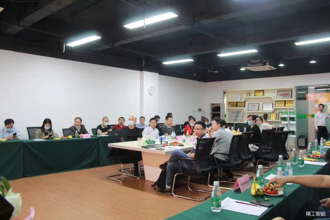 微信图片_2021110209073112.jpg