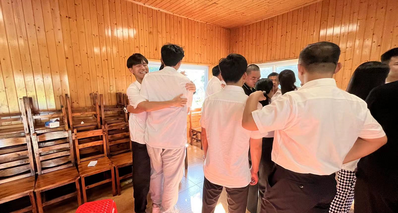 你比划我来猜.png